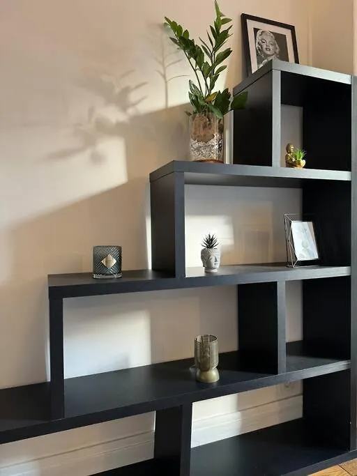 Parisien Pres Du Louvre Paris, France Apartment